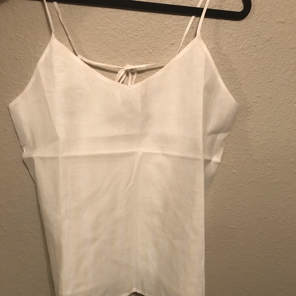 Tanks - Picture 1 of 2